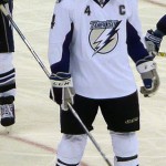 Vinny Lecavalier with the Tampa Bay Lightning. Image courtesy of Wikimedia Commons.
